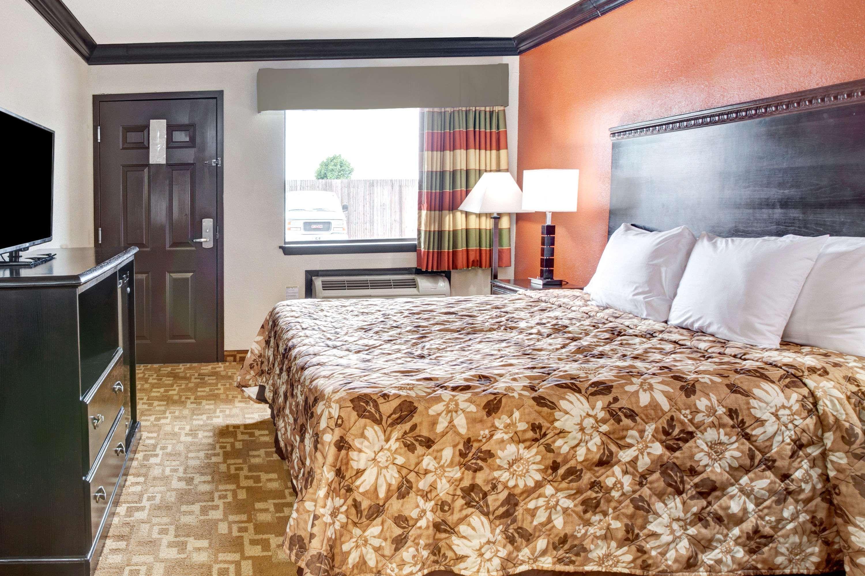 Days Inn By Wyndham Oklahoma City/Moore Kültér fotó